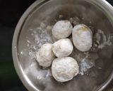 A picture of step 4 of Paneer Kofta with Makhni Gravy.