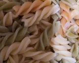 A picture of step 1 of Macaroni beef -stir fry.