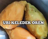 Gambar langkah 1 resipi Kek Cawan Keledek Kukus.