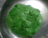 A picture of step 3 of Kaju Paan Bahar.