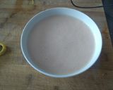 Une image de l'étape 1 de Mousse fraise tagada.