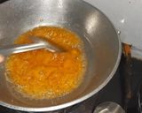 कोकोनट चिक्की (coconut chikki recipe in marathi) रेसिपी स्टेप 3 फोटो 