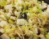 Foto del paso 2 de la receta: Tartaletta de puerro y pera