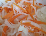 Foto del paso 6 de la receta: Pasta integral con verdura pochada y encurtidos caseros