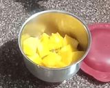 A picture of step 2 of Khatti meethi Aam aloo ki sabji.