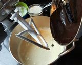 A picture of step 13 of Chocolate Layer Cake.