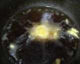 A picture of step 8 of Crispy Aloo Bade.