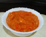 A picture of step 4 of Simple Chicken Tikka Pizza.