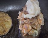 Foto del paso 4 de la receta: Sandwich de berenjena, pollo bbq y queso🧀🌯🥙🍆