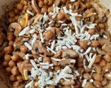 عکس مرحله 6 از دستور قارچ و نخود