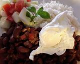 Foto del paso 8 de la receta: Frejoles Negros con Arroz Blanco y Huevo Escalfado a lo Carmelita