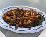 Une image de l'étape 10 de Courgettes au jambon, poivron, tomates, abricots secs et citron confit.
