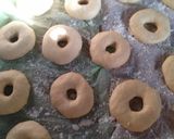 Foto langkah ke 4 dari resep Donat kentang.