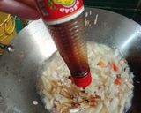 Foto langkah ke 4 dari resep Labu Siam Udang Rebon Tumis Kecap.