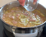 Foto del paso 7 de la receta: Pavo guisado con alcachofas y guisantes