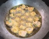 A picture of step 4 of Farali pakode.