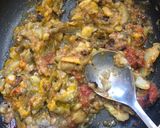 A picture of step 4 of Brinjal Pav Bhaji.