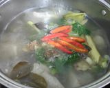 Foto langkah ke 4 dari resep Soto Tahu Kemangi Kemasan.