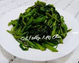 Hình bước làm 2 của món Cơm nhà đơn giản mà ngon 6