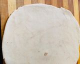 A picture of step 3 of Veg quesadilla paratha.