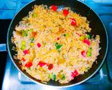 मेक्सिकन राइस (Mexican Rice recipe in marathi) रेसिपी स्टेप 5 फोटो 