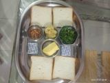 ગાર્લિક બ્રેડ (Garlic Bread Recipe in Gujarati)