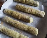 Foto del passaggio 2 della ricetta Biscotti tagliati al tè macha