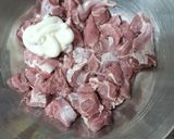 A picture of step 1 of Beef Malai Boti.