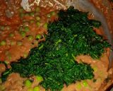 A picture of step 11 of Methi matar malai.