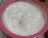 A picture of step 2 of Bánh Phú Sỹ (Pandan Sponge Cake).