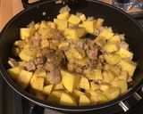 Une image de l'étape 13 de Sauté de porc aux pommes de terre et coing.