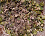 வெண்டைக்காய் மிளகு பொரியல்(vendakkai poriyal recipe in tamil) ரெசிபி ஸ்டேப் 3 புகைப்படம்