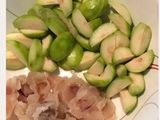 Cóc trộn gân bò