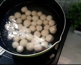 Foto langkah ke 4 dari resep Cilok kuah pedas asli garut.