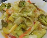 Foto del paso 9 de la receta: Plato de vegetales salteados cremosos con pasta🥦🌶️🧅🥕🍝