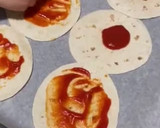 Foto del paso 4 de la receta: Mini pizzas especiales