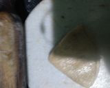 A picture of step 3 of Aanda parantha (egg parantha).