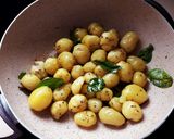 A picture of step 8 of Chettinad Baby Potato Fry.