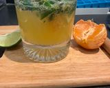 A picture of step 3 of Orange mint mojito.