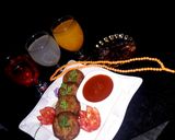 A picture of step 5 of White sauce kabab.