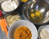 Foto langkah ke 1 dari resep Pumpkin Almond Muffin - kue labu kuning.