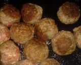 Foto del paso 1 de la receta: Estofado de albóndigas