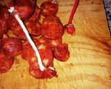 Foto del paso 2 de la receta: Huevos 🥚 rotos con chorizo y patatas 🥔