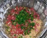 A picture of step 4 of Pizza muffins.
