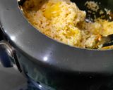 A picture of step 2 of Yellow rice (tahari).