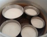 A picture of step 2 of Cup iddlli.