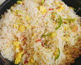 A picture of step 4 of Restaurant Style Egg, Veggies Fried Rice 🧡❤️💚.