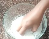 A picture of step 1 of Sabudana chilla with Hari chutney.