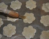 A picture of step 5 of Almond Biscuit   بیسکویت بادامی.