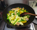 青椒蝦仁炒蛋(簡單料理）的食譜步驟10照片